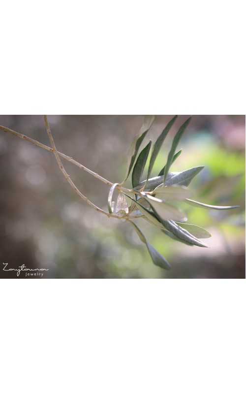 Single leaf Ring